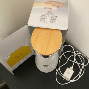 White Dog Camera with Bamboo Lid